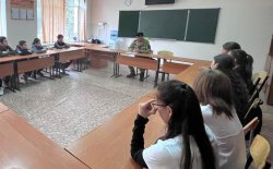 Встреча с ветераном Росгвардии прошла в Карачаево-Черкесии Встреча с ветераном Росгвардии прошла в Карачаево-Черкесии