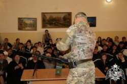 В Кабардино-Балкарии росгвардейцы провели урок Мужества для школьников В Кабардино-Балкарии росгвардейцы провели урок Мужества для школьников