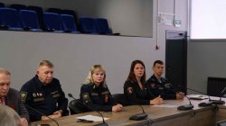 Военнослужащая Росгвардии стала участником международного патриотического телемоста в Тамбове Военнослужащая Росгвардии стала участником международного патриотического телемоста в Тамбове