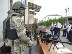 Росгвардия продолжает проводить на Северном Кавказе патриотические мероприятия ко Дню Победы Росгвардия продолжает проводить на Северном Кавказе патриотические мероприятия ко Дню Победы