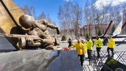 Спортивная дань уважения: «Самотлорнефтегаз» провёл «Забег Памяти» Спортивная дань уважения: «Самотлорнефтегаз» провёл «Забег Памяти»