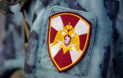 Сотрудники Росгвардии задержали череповчанина, подозреваемого в хищении одежды Сотрудники Росгвардии задержали череповчанина, подозреваемого в хищении одежды