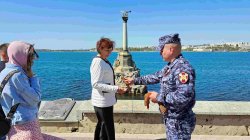 В Севастополе росгвардейцы присоединились к всероссийской акции «Георгиевская лента» В Севастополе росгвардейцы присоединились к всероссийской акции «Георгиевская лента»