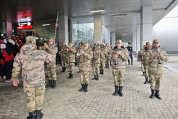 Оркестр Росгвардии принял участие во встрече агитационного поезда-музея в Гудермесе Оркестр Росгвардии принял участие во встрече агитационного поезда-музея в Гудермесе
