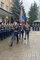 В управлении по конвоированию красноярского ГУФСИН торжественно подняли копию Знамени Победы и молодые сотрудники приняли присягу В управлении по конвоированию красноярского ГУФСИН торжественно подняли копию Знамени Победы и молодые сотрудники приняли присягу