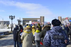 С портретами героев: на Ямале росгвардейцы прошли в колоннах Бессмертного полка С портретами героев: на Ямале росгвардейцы прошли в колоннах Бессмертного полка