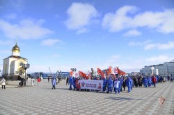С портретами героев: на Ямале росгвардейцы прошли в колоннах Бессмертного полка С портретами героев: на Ямале росгвардейцы прошли в колоннах Бессмертного полка