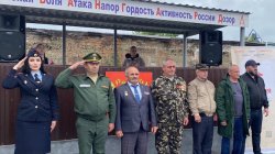 Сотрудники полиции, члены Общественного совета и Совета ветеранов ОВД присоединились к региональному этапу военно-патриотической игры «Зарница 2.0» Сотрудники полиции, члены Общественного совета и Совета ветеранов ОВД присоединились к региональному этапу военно-патриотической игры «Зарница 2.0»