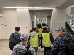 Шесть гастарбайтеров принудительно выдворены из Калининграда: подробности операции Шесть гастарбайтеров принудительно выдворены из Калининграда: подробности операции