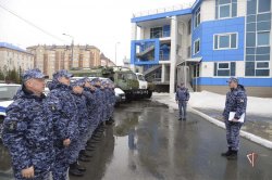 В Росгвардии состоялись мероприятия, приуроченные к переводу техники на летний период эксплуатации в условиях арктического региона В Росгвардии состоялись мероприятия, приуроченные к переводу техники на летний период эксплуатации в условиях арктического региона