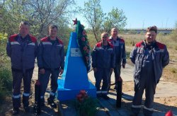 Работники Керченского филиала ведомственной охраны Минтранса России привели в порядок памятный знак героям ВОВ в районе Крымского моста Работники Керченского филиала ведомственной охраны Минтранса России привели в порядок памятный знак героям ВОВ в районе Крымского моста