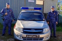 В Оренбургской области сотрудники Росгвардии потушили возгорание рядом с жилым домом В Оренбургской области сотрудники Росгвардии потушили возгорание рядом с жилым домом