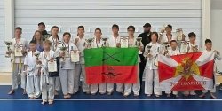 Спортмены из Запорожья стали призерами открытого Первенства Республики Крым по киокусинкай каратэ Спортмены из Запорожья стали призерами открытого Первенства Республики Крым по киокусинкай каратэ