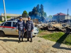 Росгвардейцы помогли потушить крупный пожар в Марий Эл Росгвардейцы помогли потушить крупный пожар в Марий Эл