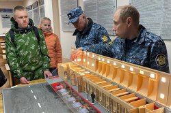Школьники из северного поселка Тура ознакомились с работой Управления по конвоированию красноярского ГУФСИН Школьники из северного поселка Тура ознакомились с работой Управления по конвоированию красноярского ГУФСИН