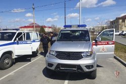 Сотрудники Росгвардии в Муравленко организовали выставку спецтехники для детей ко Дню защиты Сотрудники Росгвардии в Муравленко организовали выставку спецтехники для детей ко Дню защиты