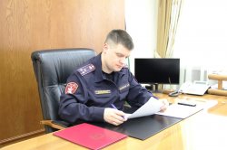 Начальник территориального управления Росгвардии в Тюмени провёл личный приём граждан Начальник территориального управления Росгвардии в Тюмени провёл личный приём граждан
