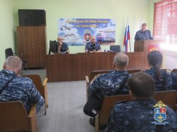 «Безопасность пассажиров – наш приоритет»: генерал проверил транспортную полицию «Безопасность пассажиров – наш приоритет»: генерал проверил транспортную полицию