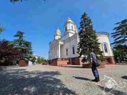 В Крыму и Севастополе Росгвардия обеспечили охрану общественного порядка во время празднования Троицы В Крыму и Севастополе Росгвардия обеспечили охрану общественного порядка во время празднования Троицы