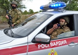 Выпавшей из окна девушке оказали первую помощь росгвардейцы в Запорожской области Выпавшей из окна девушке оказали первую помощь росгвардейцы в Запорожской области