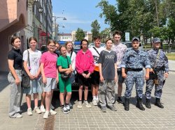 Подмосковные росгвардейцы продолжают акцию «Каникулы с Росгвардией» Подмосковные росгвардейцы продолжают акцию «Каникулы с Росгвардией»