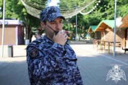 Росгвардейцы Кабардино-Балкарии обеспечили правопорядок в День РОССИИ Росгвардейцы Кабардино-Балкарии обеспечили правопорядок в День РОССИИ