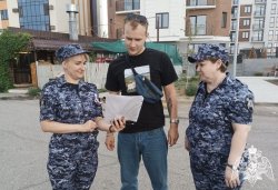 Сотрудники вневедомственной охраны пригласили астраханцев на службу Сотрудники вневедомственной охраны пригласили астраханцев на службу