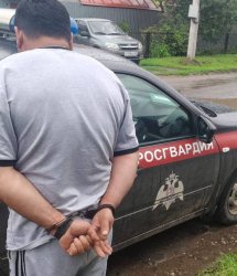 Росгвардейцы задержали гражданина соседнего государства с партией наркотиков в Тамбове Росгвардейцы задержали гражданина соседнего государства с партией наркотиков в Тамбове