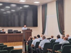 В МВД по Карачаево-Черкесии прошло совещание по вопросам исполнения административного надзора В МВД по Карачаево-Черкесии прошло совещание по вопросам исполнения административного надзора