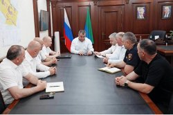 Начальник УФСИН Дагестана Сергей Ролдугин и глава города Дагестанские Огни Замир Гаджимурадов обсудили перспективы сотрудничества Начальник УФСИН Дагестана Сергей Ролдугин и глава города Дагестанские Огни Замир Гаджимурадов обсудили перспективы сотрудничества