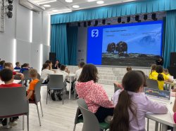 «Моя Родина – ЯМАЛ»: глава Лабытнанги выступила перед юными ямальцами «Моя Родина – ЯМАЛ»: глава Лабытнанги выступила перед юными ямальцами