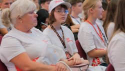 В Музее Победы детям из Горловки рассказали о трудовом подвиге В Музее Победы детям из Горловки рассказали о трудовом подвиге