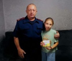 В преддверии Дня знаний следователи Карачаево-Черкесии дарят праздник детям В преддверии Дня знаний следователи Карачаево-Черкесии дарят праздник детям