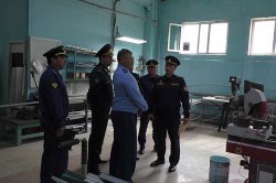 Прокурор Красноярского края государственный советник юстиции 2 класса Роман Тютюник посетил исправительную колонию №31 Прокурор Красноярского края государственный советник юстиции 2 класса Роман Тютюник посетил исправительную колонию №31