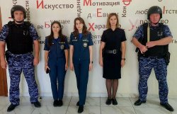 В Карачаево-Черкесии росгвардейцы приняли участие во всероссийских антитеррористических учениях В Карачаево-Черкесии росгвардейцы приняли участие во всероссийских антитеррористических учениях