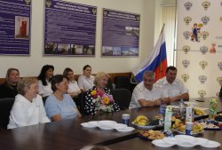 Рюкзаки и школьные принадлежности вручили детям работников Северо-Западного филиала ФГУП «УВО Минтранса России» Рюкзаки и школьные принадлежности вручили детям работников Северо-Западного филиала ФГУП «УВО Минтранса России»