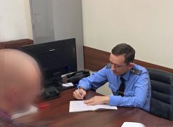 Опасаясь замены наказания, должник заплатил уголовный штраф за применение насилия в отношении представителя власти Опасаясь замены наказания, должник заплатил уголовный штраф за применение насилия в отношении представителя власти