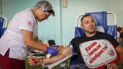 Сотрудники подмосковного главка Росгвардии сдали более 30 литров крови в рамках традиционной донорской акции «От сердца к сердцу» Сотрудники подмосковного главка Росгвардии сдали более 30 литров крови в рамках традиционной донорской акции «От сердца к сердцу»