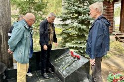 Память героя войск правопорядка Александра Татаурова почтили в Костроме Память героя войск правопорядка Александра Татаурова почтили в Костроме