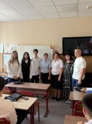 В День знаний сотрудники линейных управлений и отделов СКФО провели уроки профориентации В День знаний сотрудники линейных управлений и отделов СКФО провели уроки профориентации