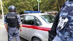 В Херсонской области росгвардейцы приняли участие в обеспечении охраны порядка в День знаний В Херсонской области росгвардейцы приняли участие в обеспечении охраны порядка в День знаний