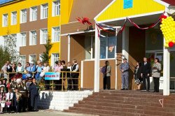Росгвардия приняла участие в праздничных мероприятиях ко Дню знаний на Ямале Росгвардия приняла участие в праздничных мероприятиях ко Дню знаний на Ямале