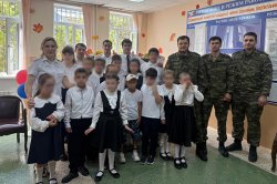 В День знаний - с добрым сердцем: Сотрудники УФСИН Дагестана оказали благотворительную помощь воспитанникам Центра социально-трудовой адаптации В День знаний - с добрым сердцем: Сотрудники УФСИН Дагестана оказали благотворительную помощь воспитанникам Центра социально-трудовой адаптации