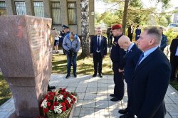 Начальник регионального управления Росгвардии принял участие в церемонии открытия памятника прокурору Пряжинского района Начальник регионального управления Росгвардии принял участие в церемонии открытия памятника прокурору Пряжинского района