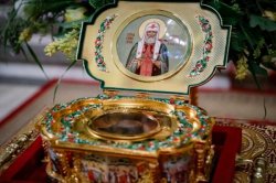 Сотрудники ГУФСИН России по Красноярскому краю посетили богослужение в честь прибытия мощей святителя Тихона Сотрудники ГУФСИН России по Красноярскому краю посетили богослужение в честь прибытия мощей святителя Тихона