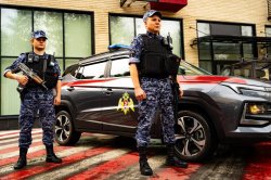 В Москве росгвардейцы задержали мужчину за мелкое *********** в кафе В Москве росгвардейцы задержали мужчину за мелкое *********** в кафе