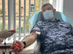 В Запорожской области росгвардейцы пополнили банк донорской крови В Запорожской области росгвардейцы пополнили банк донорской крови