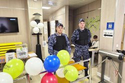 Росгвардия обеспечила безопасность проведения Единого дня голосования и празднования юбилея столицы Ямала Росгвардия обеспечила безопасность проведения Единого дня голосования и празднования юбилея столицы Ямала