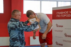 В московском ОМОН «Авангард» прошел чемпионат по комплексному единоборству В московском ОМОН «Авангард» прошел чемпионат по комплексному единоборству
