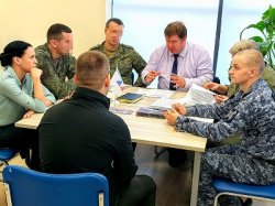 Сотрудники Росгвардии приглашают жителей Карелии на службу Сотрудники Росгвардии приглашают жителей Карелии на службу